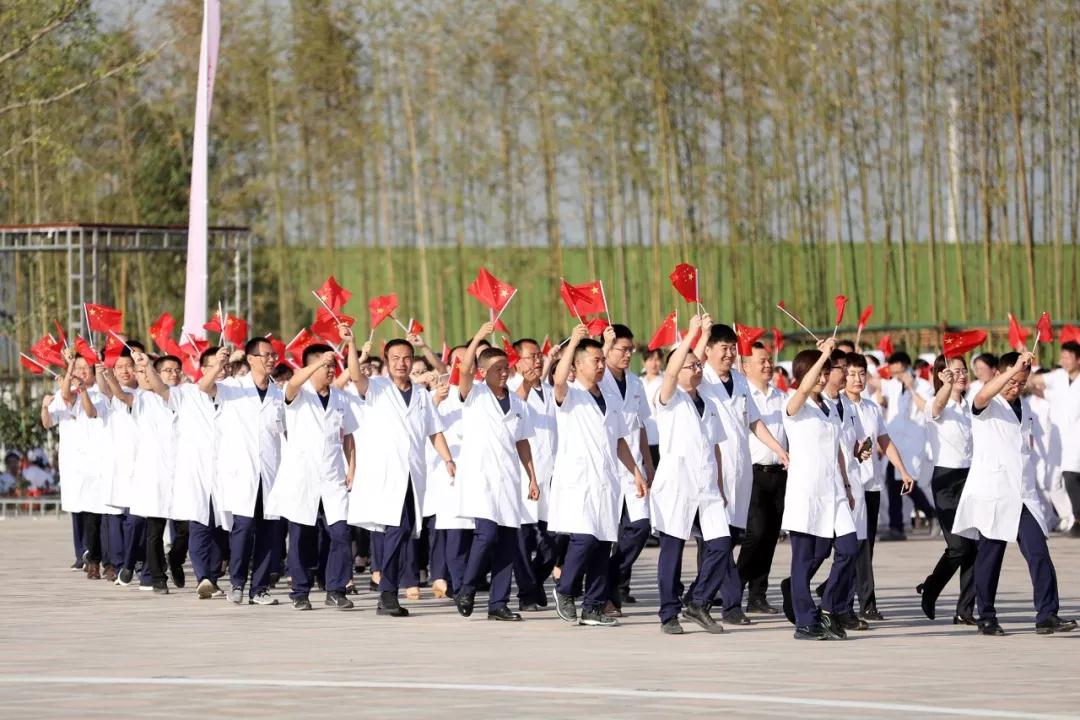 人民日報海外網(wǎng)記者走進西安國際醫(yī)學(xué)中心，請看報道