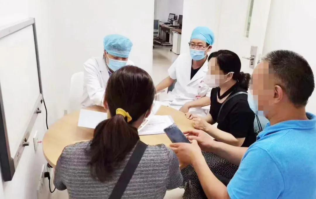 險！桃核卡在氣道上  這個急救方法你得掌握