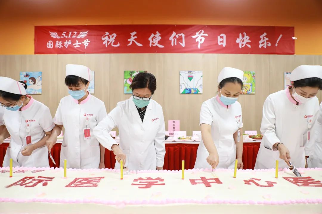 5·12國(guó)際護(hù)士節(jié)系列活動(dòng)之三|今天，讓所有鮮花為她們綻放！