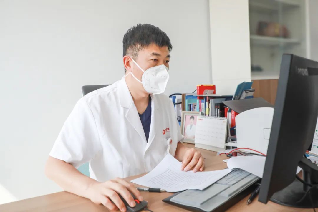 心內(nèi)科陳效安醫(yī)生連線陜西臺《閃耀三秦》，暢談醫(yī)生成長之路